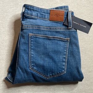 Tommy Hilfiger Tribeca straight size 6 denim Jean heritage denim